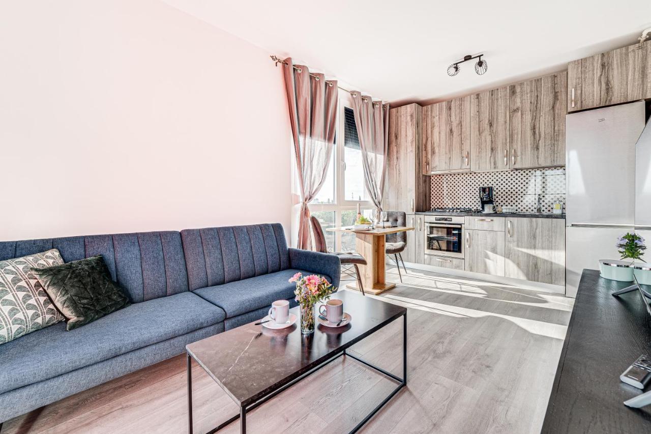Ari Brownie Apartment - Luxurious Stay Arad Exteriér fotografie